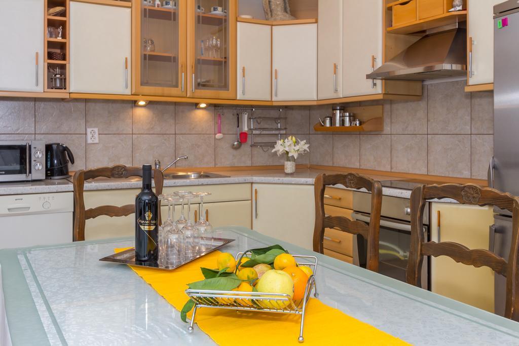 פודסטראנה Apartment Ivo מראה חיצוני תמונה