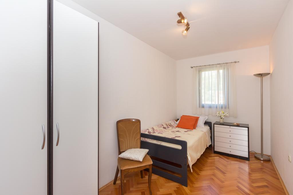 פודסטראנה Apartment Ivo מראה חיצוני תמונה